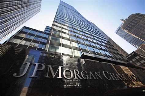 J.P. Morgan Chase Retooling Chase Pay Product Next Year - WSJ