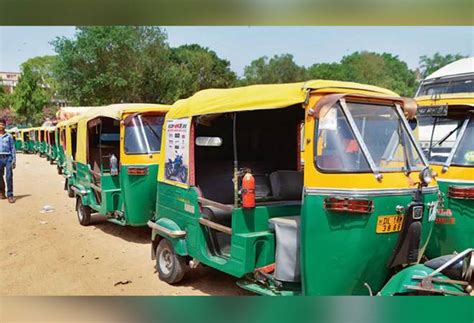 Auto rickshaw drivers on indefinite strike in Mumbai from tonight, demand fare increase