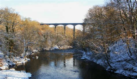 YoungManGoneWest: Pontcysyllte Aqueduct