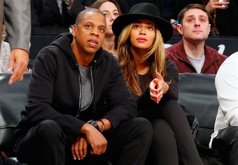 Beyonce and Jay Z Wear Matching Suits to Hands of Stone Premiere | Time