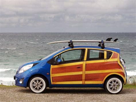 5 Cars That Defined the Woodie—and the 5 Worst Woodies Ever Made