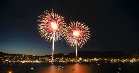 Fireworks on Wellington Harbour | Taken from our Apartment o… | Flickr