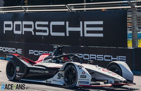 Exploring Porsche's Involvement in Formula 1 Racing: A Look into Porsche's History in the F1 World