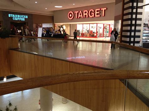 Target - Holyoke Mall | Mike Kalasnik | Flickr