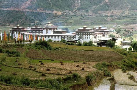 Bhutan Held a Surprise Royal Wedding During Lockdown | Vanity Fair