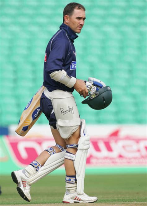 Justin Langer in the nets | ESPNcricinfo.com