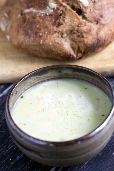 Potato and fennel soup | vegan - Cook Veggielicious