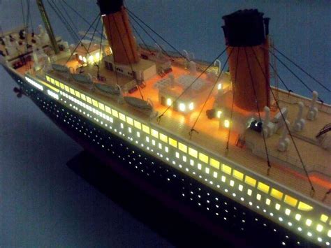 RMS Titanic Limited Model Cruise Ship 40" w/ LED Lights | #1842775420