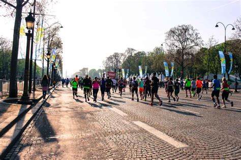 Paris Marathon Review » Course, Training & Travel Tips - Love and Road