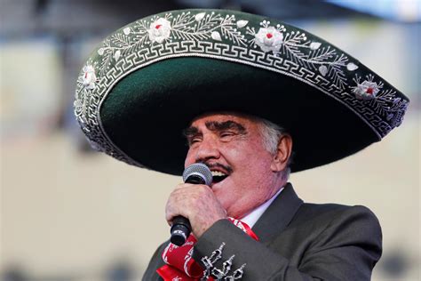 Vicente Fernández Dies: Social Networks Fire Him - Bullfrag