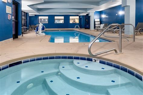 Hampton Inn & Suites Salida Pool: Pictures & Reviews - Tripadvisor