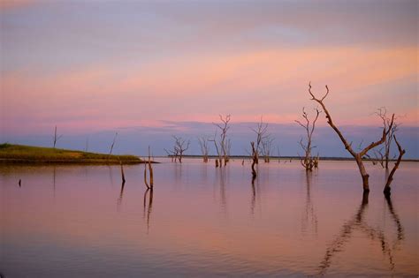 Sunset at Lake Kariba - African Flying Adventures