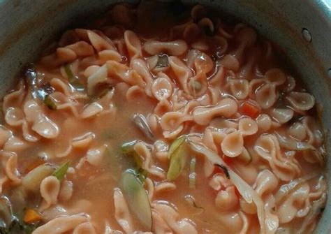 Sopa aguada con verduras Receta de Aline Oliva- Cookpad