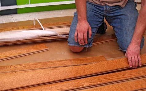 How To Remove Tongue And Groove Flooring (4 Simple Steps)