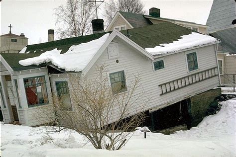 Seismic Retrofitting + Foundation Bolting make a Earthquake Proof House