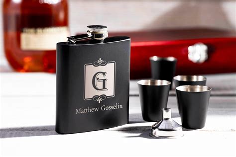 Personalized Flask, Personalized Flask Set with Shot Glasses , wooden ...