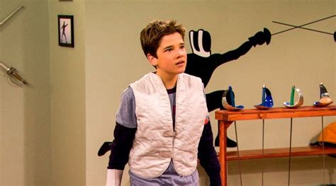 iCarly: iFence - S1:E23 • 30 min - TV 2 PLAY