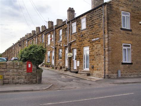 Railway Terrace, East Ardsley © David Dixon :: Geograph Britain and Ireland