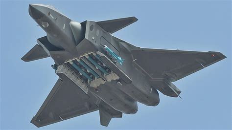 Chinese J-20 ‎Stealth Fighter Jet Can Switch Into "Beast Mode" Just Like U.S. F-35: Reports ...