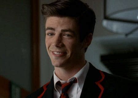 BUNCH OF RANDOM IMAGINES - Glee: Sebastian Smythe "Smooth Criminal ...