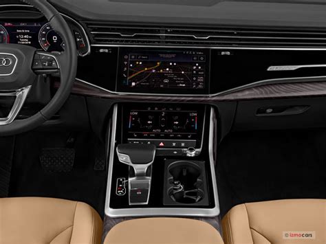 2022 Audi Q8: 18 Interior Photos | U.S. News