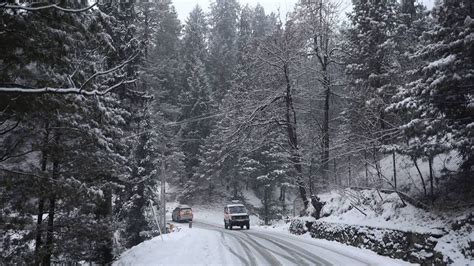 Jammu and Kashmir: Snow in higher reaches, rains in plains push minimum ...