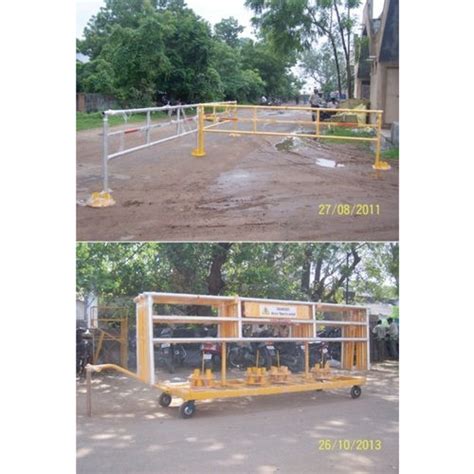 Hard Barricade Manufacturer, Exporter and Supplier