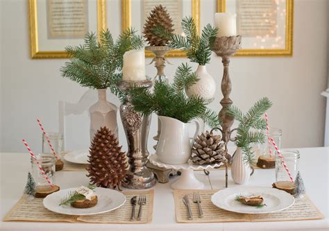 20 DIY Christmas Tablescapes That Will Knock Your Socks Off