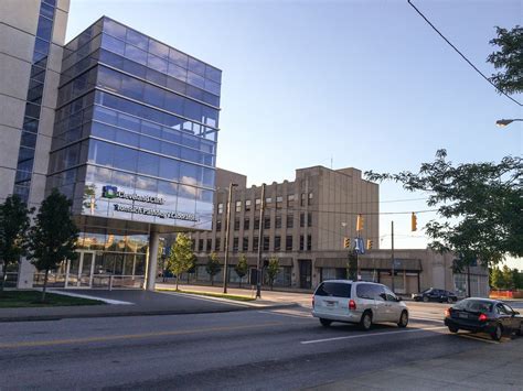 Cleveland Clinic to unveil plans today for new cancer center; all ...