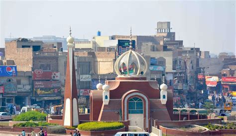 Multan - Getting There - Pakistan Tours Guide