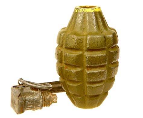 Inert WWII US MKII fragmentation hand grenade / Pineapple Grenade - Militaria