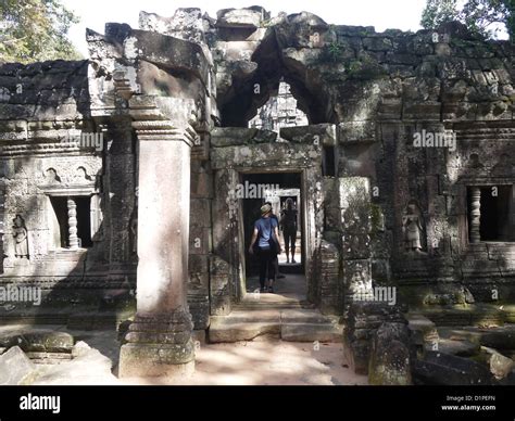 khmer temple structure Stock Photo - Alamy