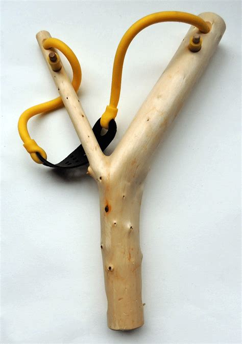 UK Artisan-Crafted Slingshots Made From Locally-Sourced Wood.