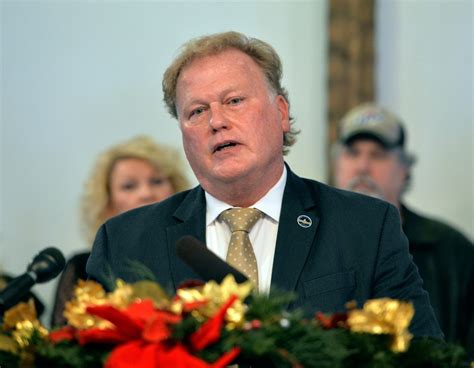 Kentucky lawmaker facing assault allegations kills himself – Twin Cities