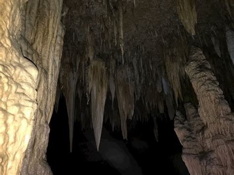 6 Caves in Missouri Made for Scenic Spelunking