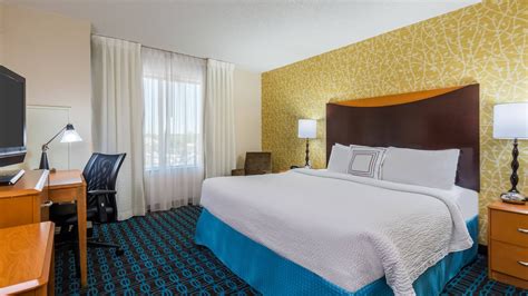 Hotel near Buffalo Airport | Fairfield Inn & Suites Buffalo Airport