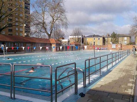 Preview: Lido Love @ London Fields | Londonist