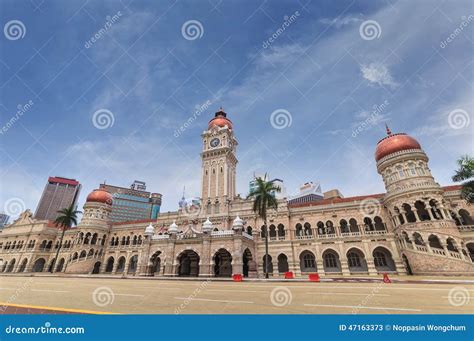 Bangunan Sultan Abdul Samad Building Royalty-Free Stock Photo | CartoonDealer.com #19556301