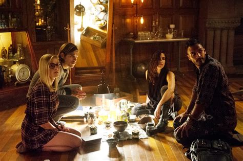 Review: ‘The Magicians,’ on Syfy, Draws Students Into a Fantasy That’s Real - The New York Times