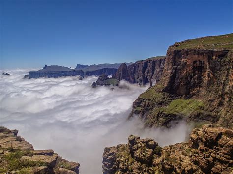 Knucklehead Adventure Tours: Drakensberg Traverse - a trip out of Africa Light into Africa Heavy