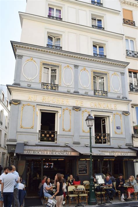 What to Do on Rue Montorgueil Market Street in Paris