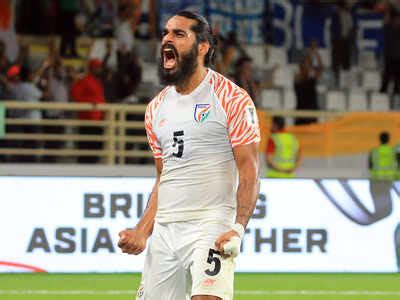 India footballers hail Jhingan, captain Chhetri calls him perfect role ...