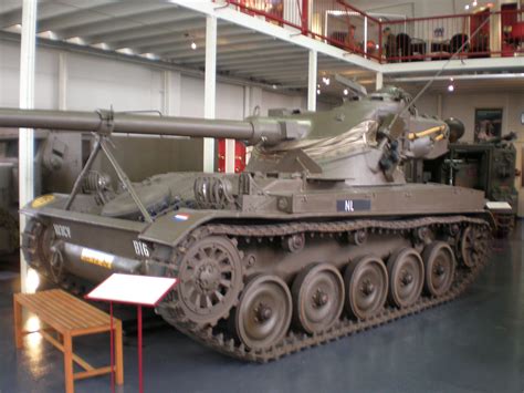 Nederlands: Een AMX 13 Type 2D lichte tank. English: An AMX 13 Type 2D light tank.-20 Inch By 30 ...