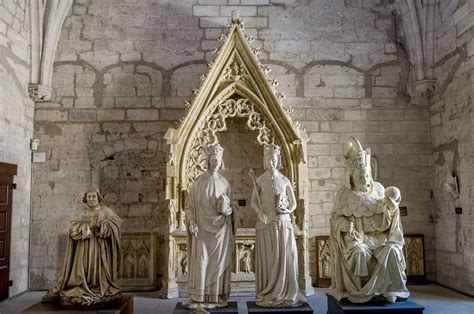 Palace of the Popes in Avignon: A Tour - Travel Addicts