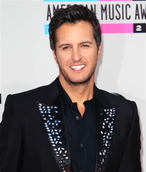 Luke Bryan Picture 143 - 2013 American Music Awards - Arrivals