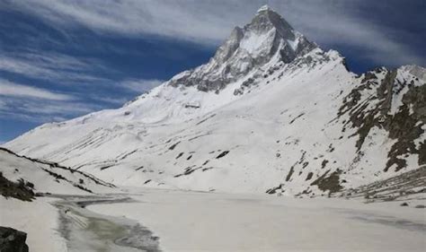 Gangotri Glacier melting rapidly, decreased this much in last 15 years'' | NewsTrack English 1