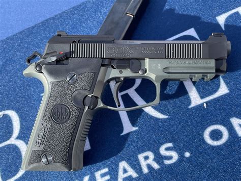 SHOT Show: Shooting Beretta's New 80X Cheetah .380 ACP Pistol - The ...