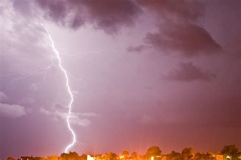 Lightning Bolt | Andrew Cheal | Flickr