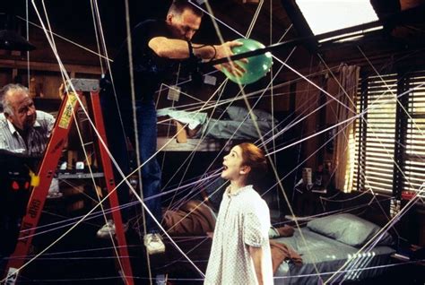 27 Awesome Behind-The-Scenes Photos From '90s Movies | Parent trap, Parent trap movie, Lindsay lohan