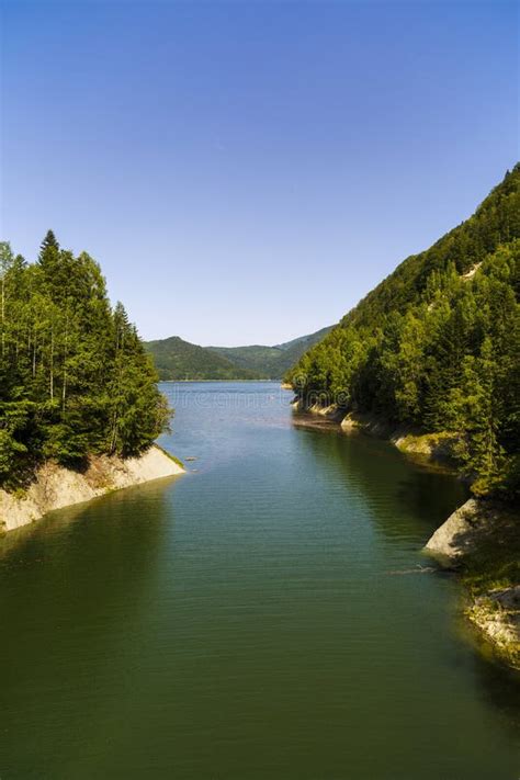 Vidraru Dam on Arges River. Arges, Romania Stock Image - Image of ...